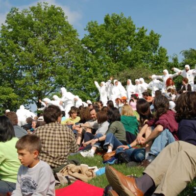 2006 (38)